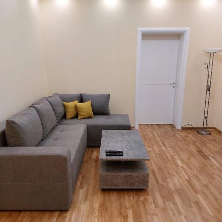 Jez Apartment เบลเกรด ภายนอก รูปภาพ