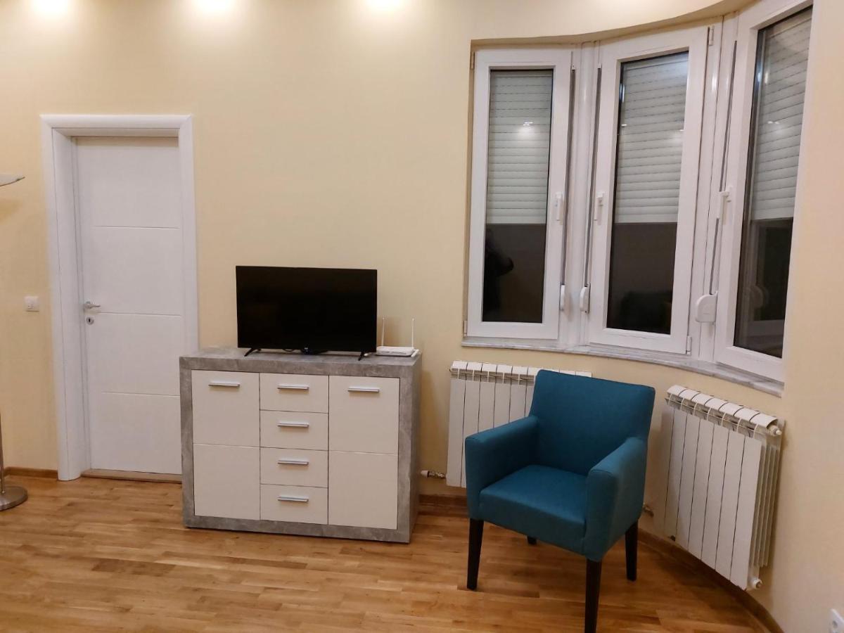 Jez Apartment เบลเกรด ภายนอก รูปภาพ